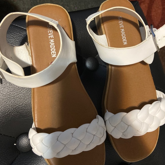 Sandals - Picture 1 of 1